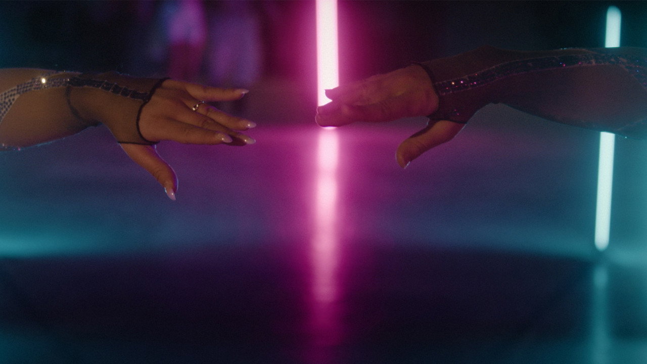 Trailer di To the other side Immagine di copertina del trailer di To the other side