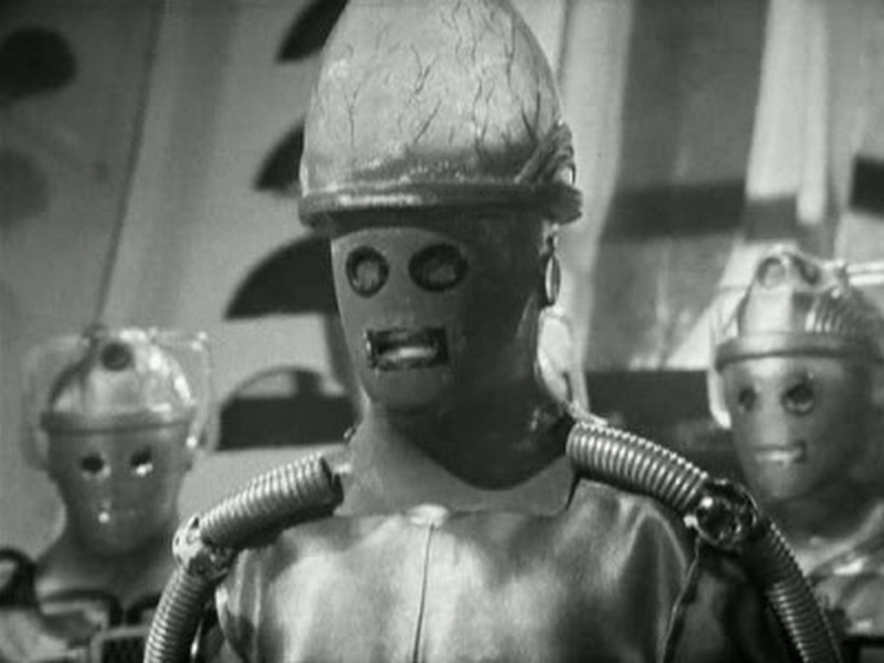 Doctor Who - Season 5 Episode 3 : The Tomb of the Cybermen (3)