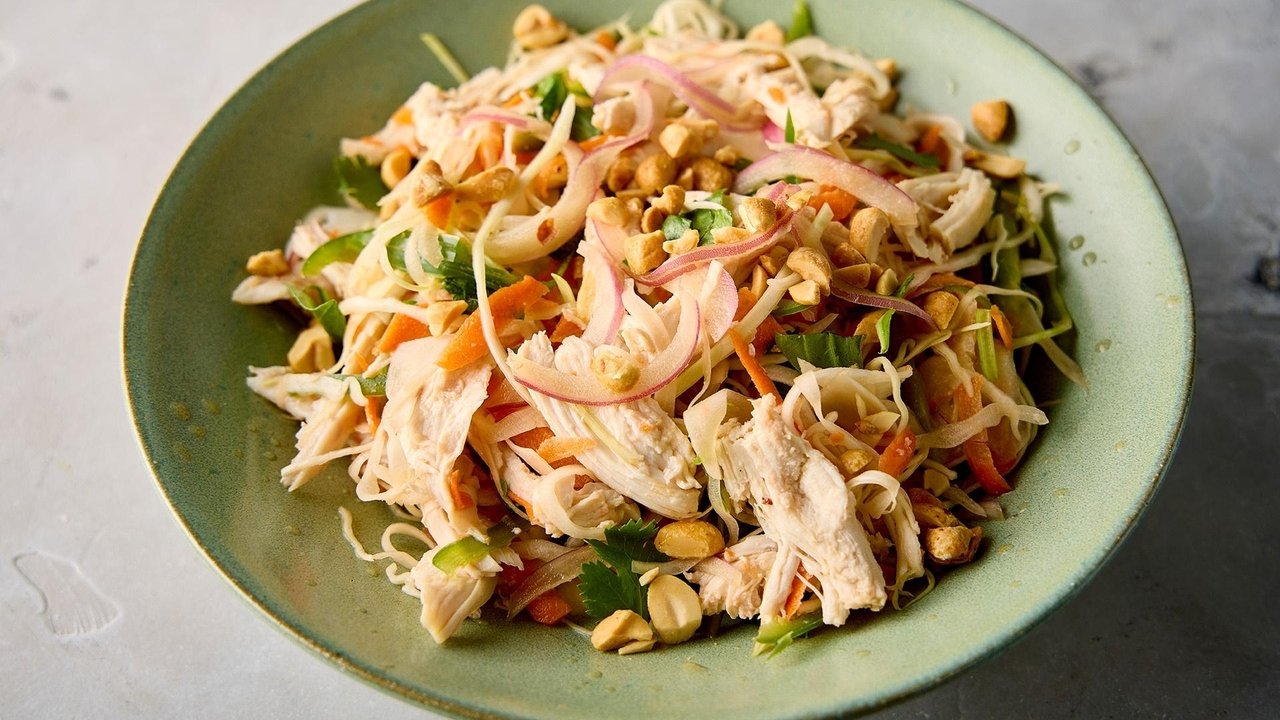 Christopher Kimball's Milk Street Television - Season 9 Episode 2 : New Salads