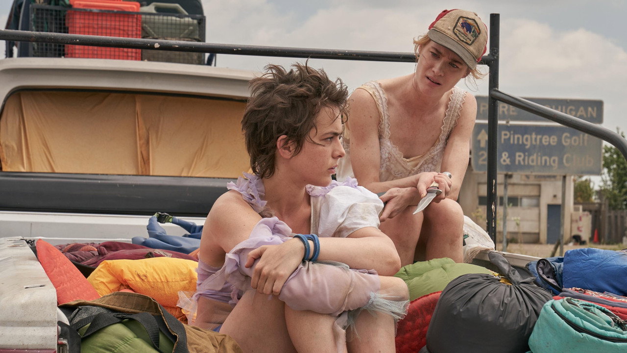 Station Eleven (2021) trailer