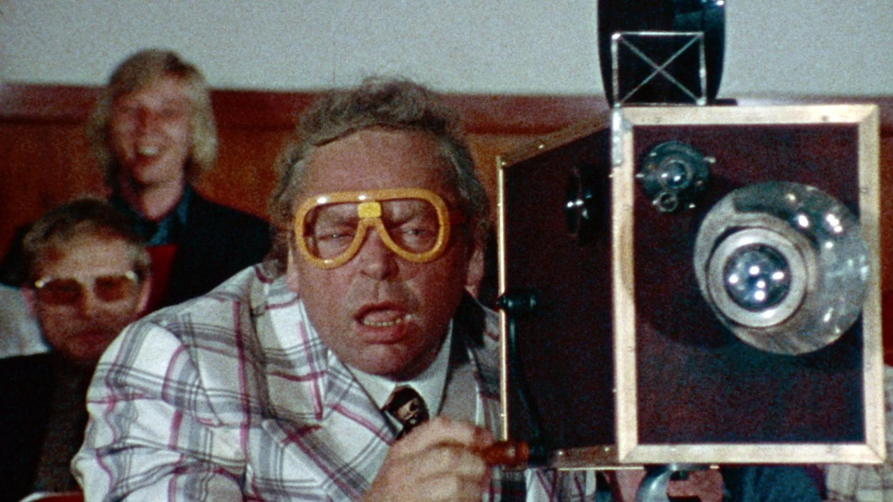 Solstik på badehotellet backdrop