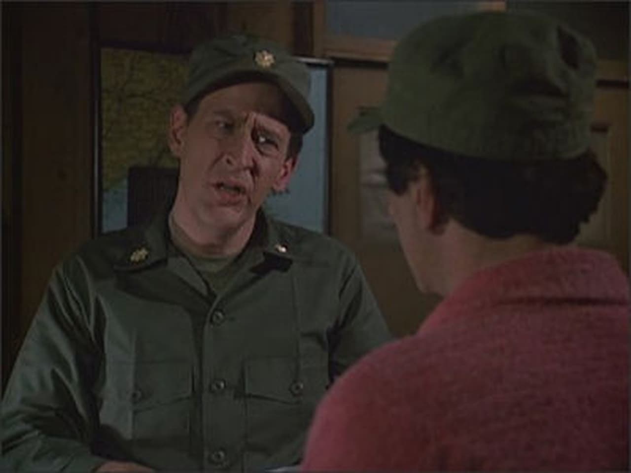 M*A*S*H - Season 10 Episode 18 : Heroes