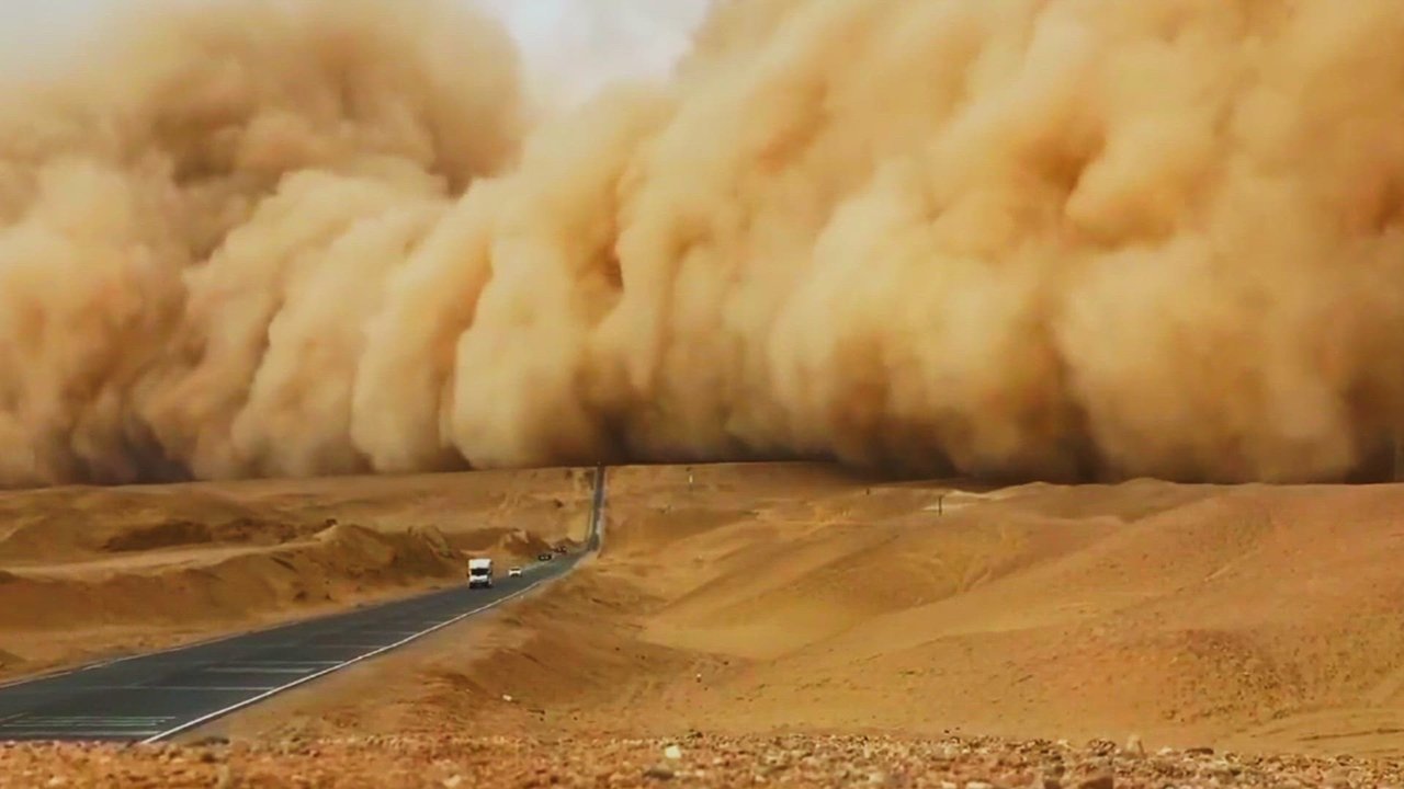 Mysteries from Above - Season 4 Episode 3 : Desert Mysteries