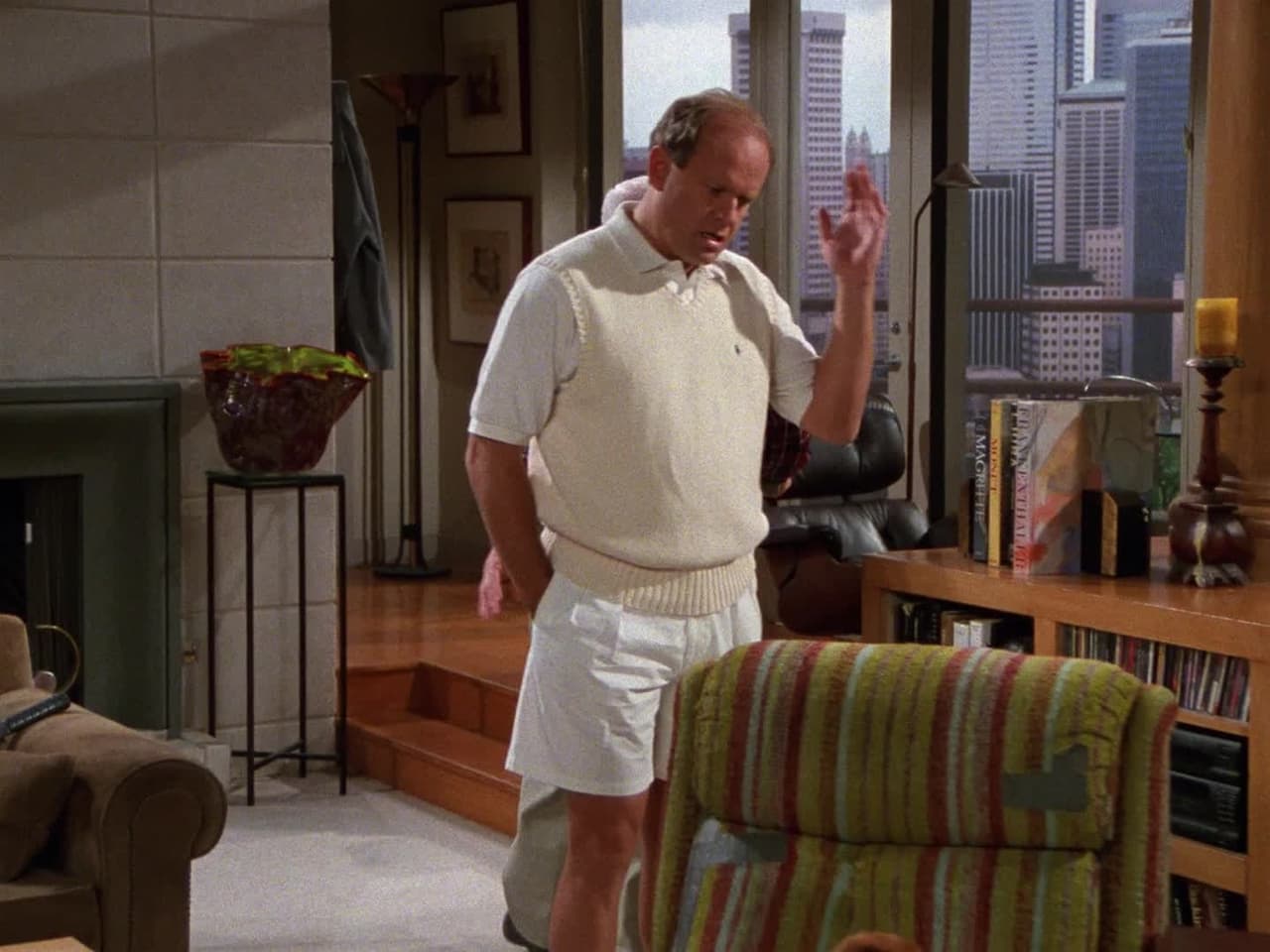 Frasier - Season 5 Episode 23 : Party, Party