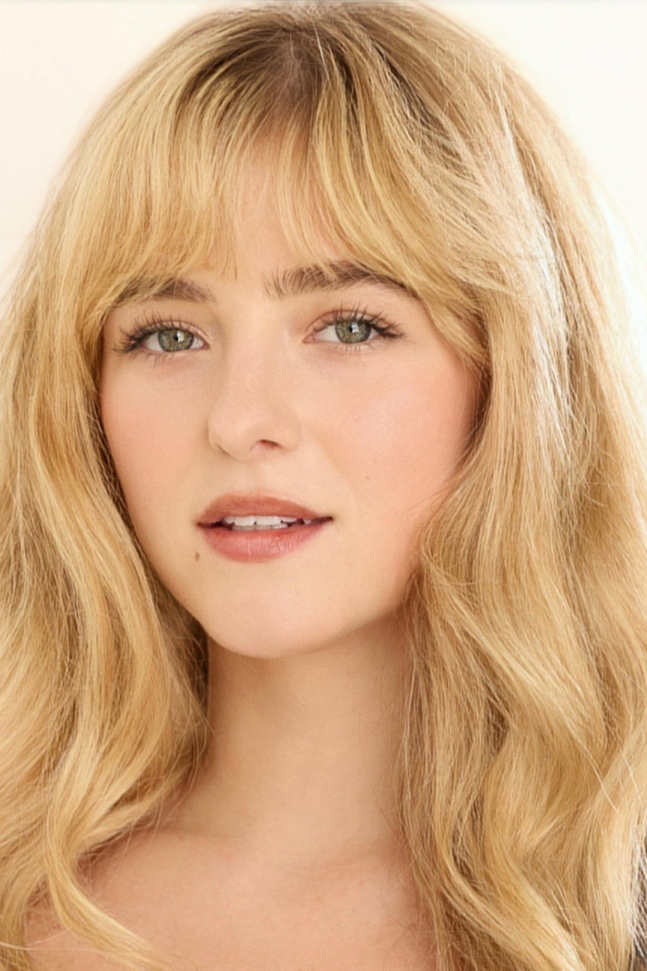 Sarah-Grace Donnelly