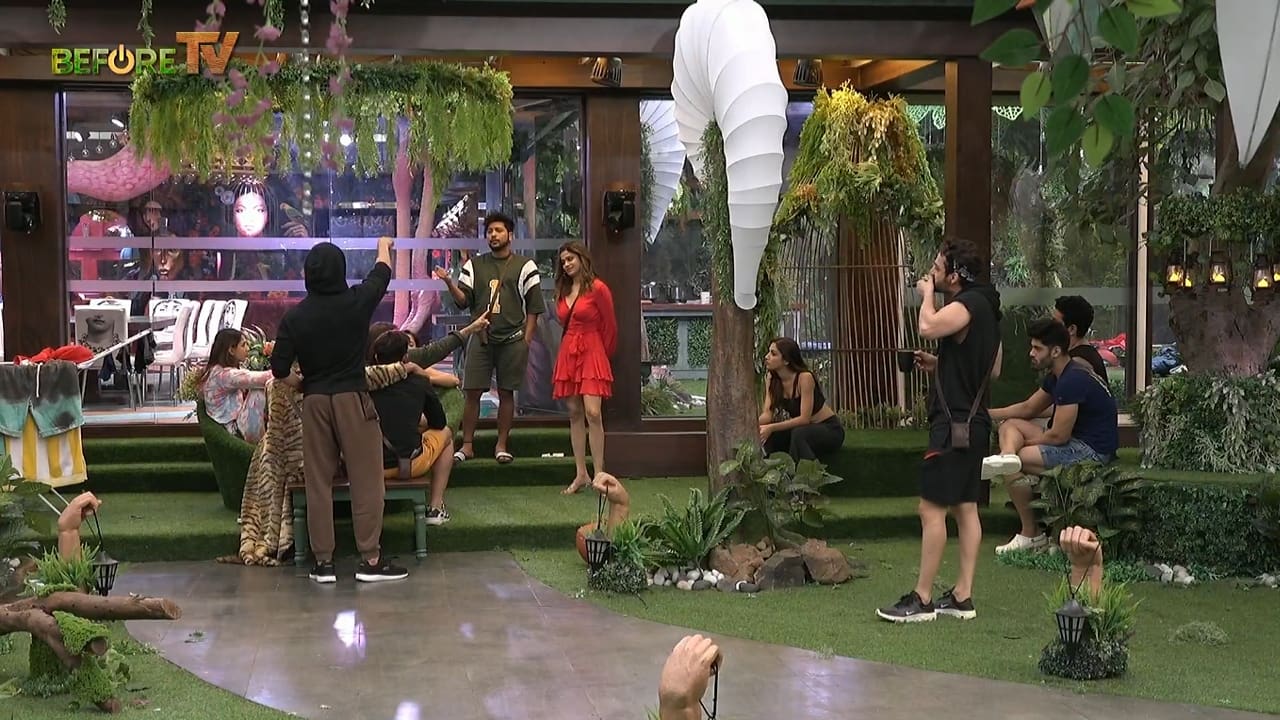 Bigg Boss - Season 15 Episode 6 : Episode 6