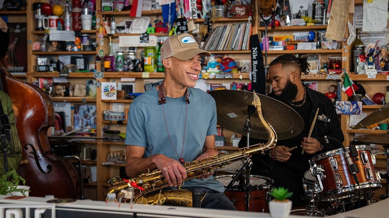 NPR Tiny Desk Concerts - Season 17 Episode 11 : Joshua Redman