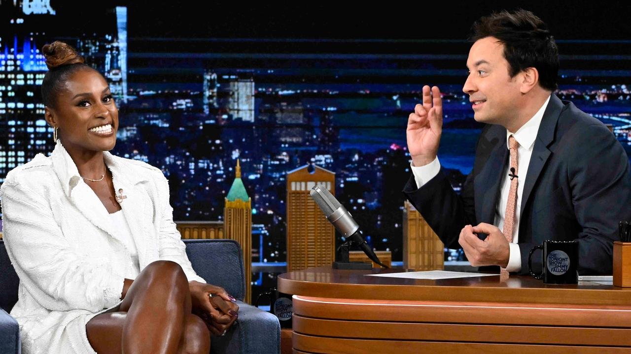 The Tonight Show Starring Jimmy Fallon - Season 11 Episode 12 : Issa Rae, Paris Hilton, Jared Freid