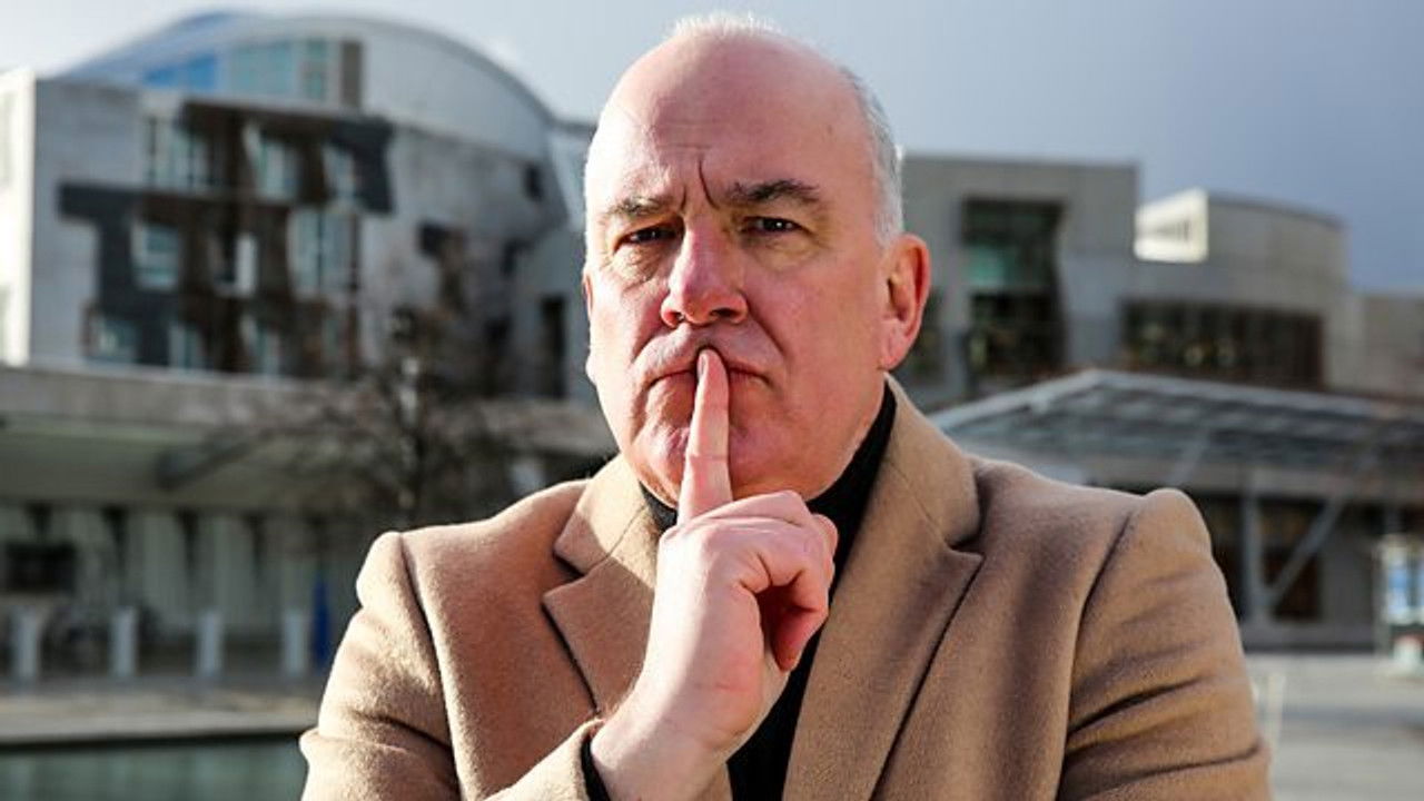 The Chief Does Edinburgh: History