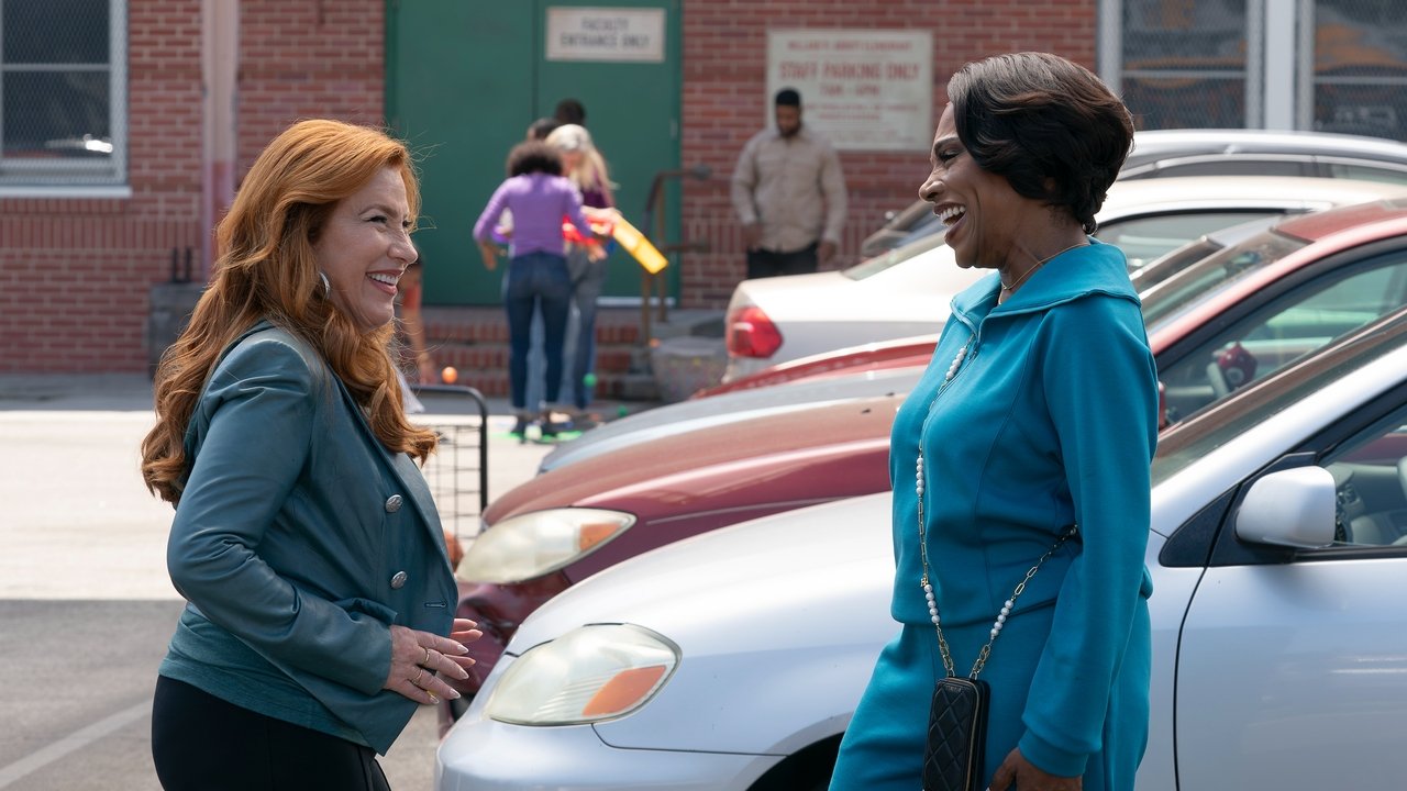 Abbott Elementary - Season 5 Episode 1 : Team Building