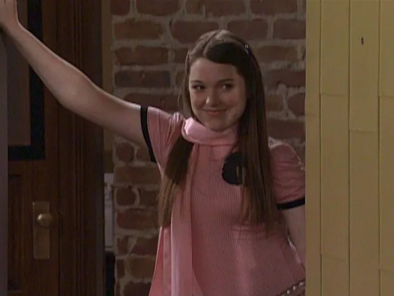 Os Feiticeiros de Waverly Place backdrop