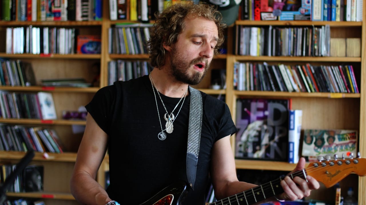 NPR Tiny Desk Concerts - Season 4 Episode 53 : Phosphorescent