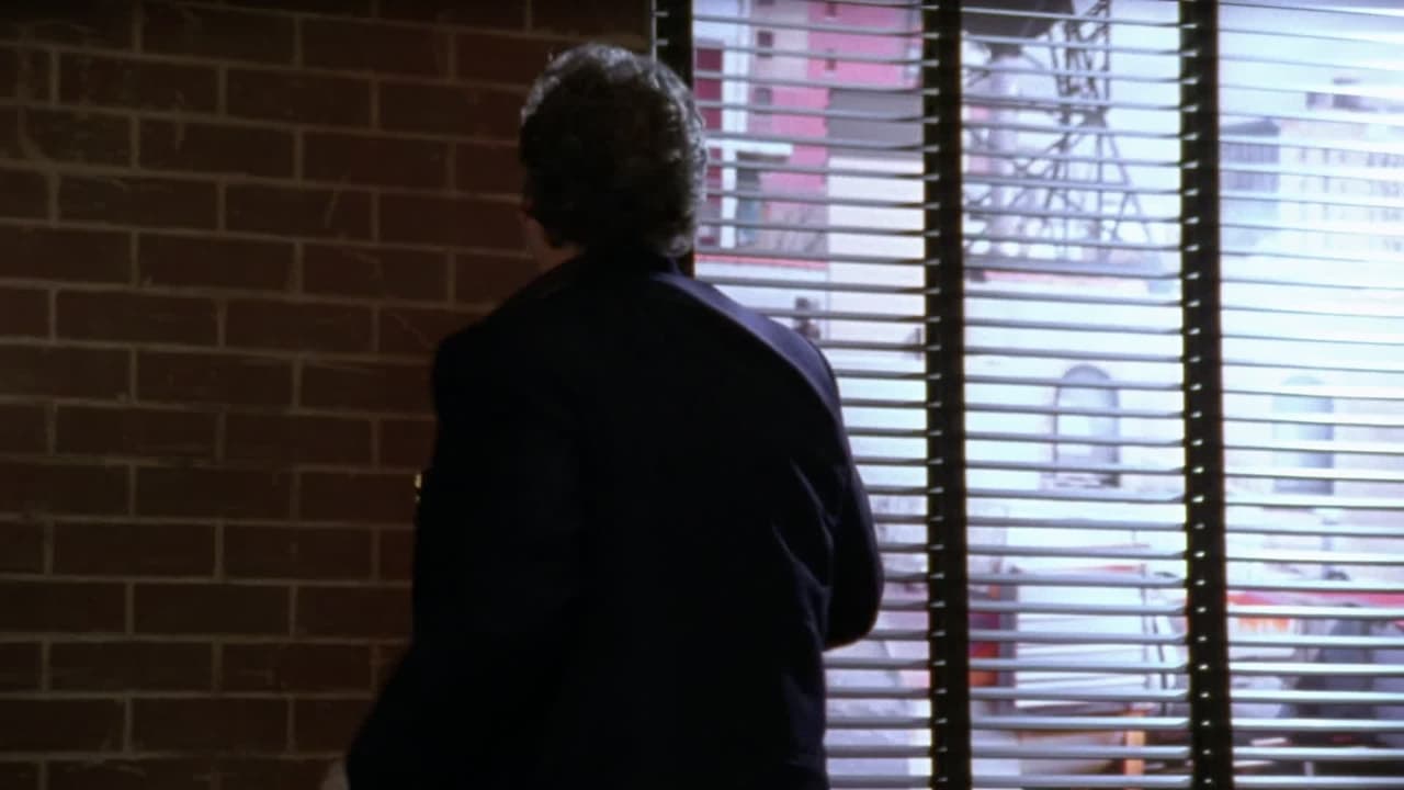 Law & Order: Criminal Intent - Season 8 Episode 15 : Alpha Dog