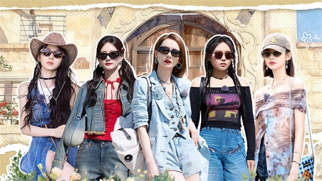 Sisters Catching Dolls - Season 1 Episode 10 : Episode 10