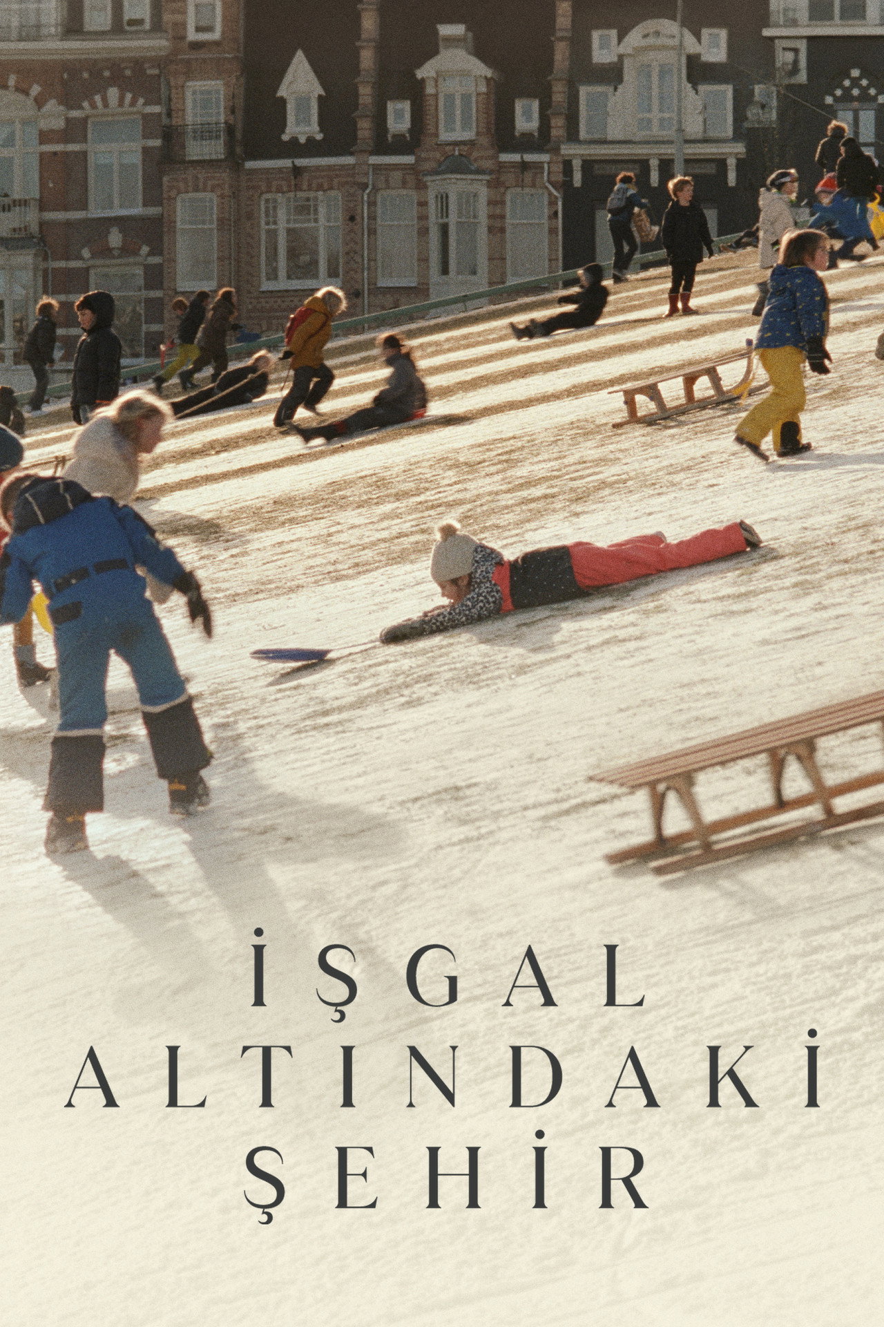 İşgal Altındaki Şehir Poster