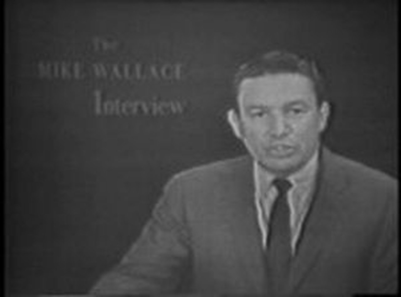 The Twilight Zone - Season 0 Episode 21 : Radio Drama: The Monsters are Due on Maple Street
