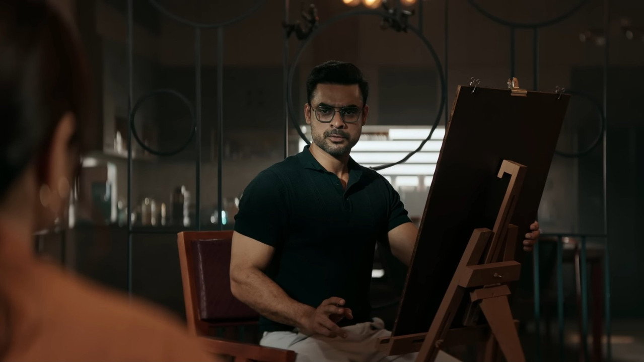 Identity (2025) Hindi Dubbed backdrop