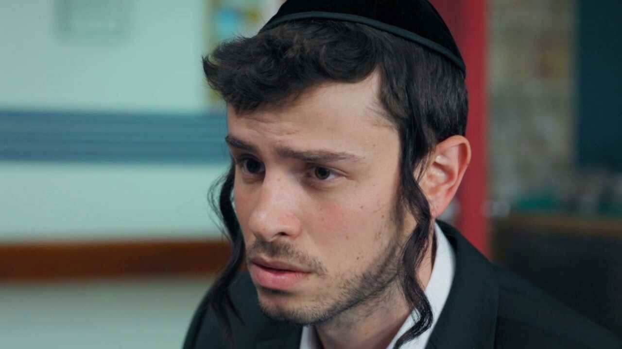 בת השוטר — Épisode 18