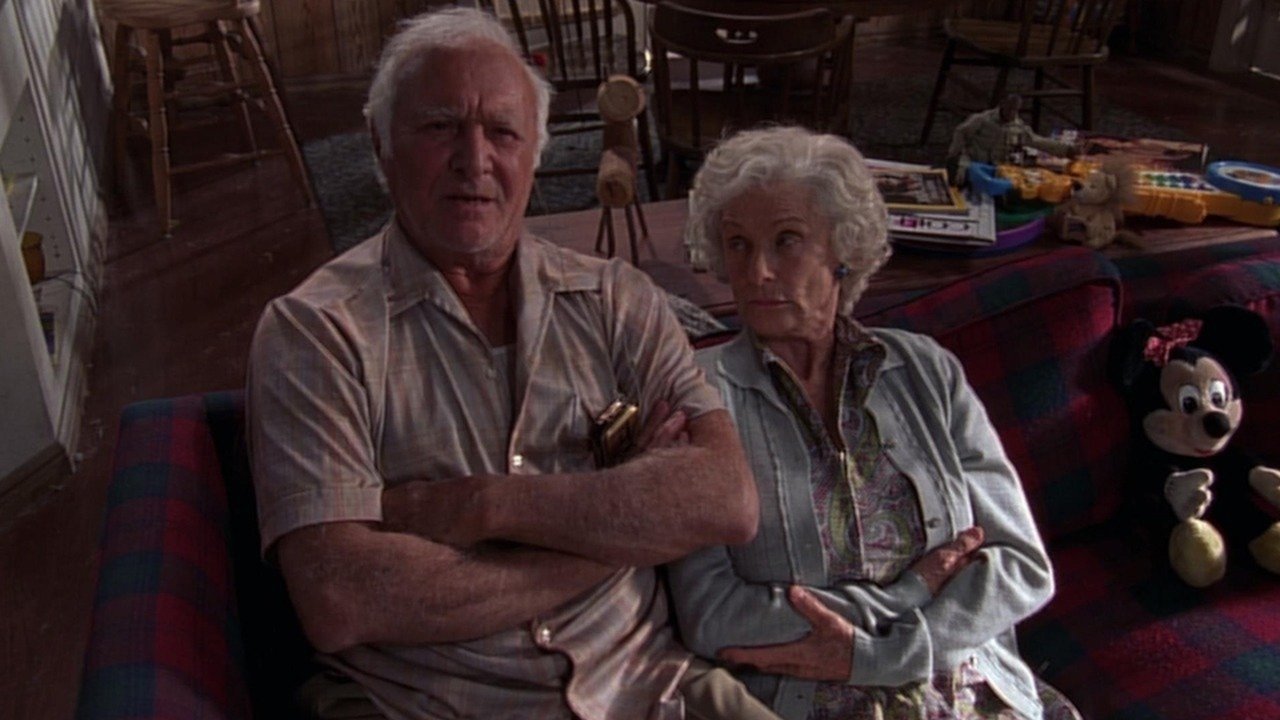 Malcolm in the Middle - Season 2 Episode 15 : The Grandparents