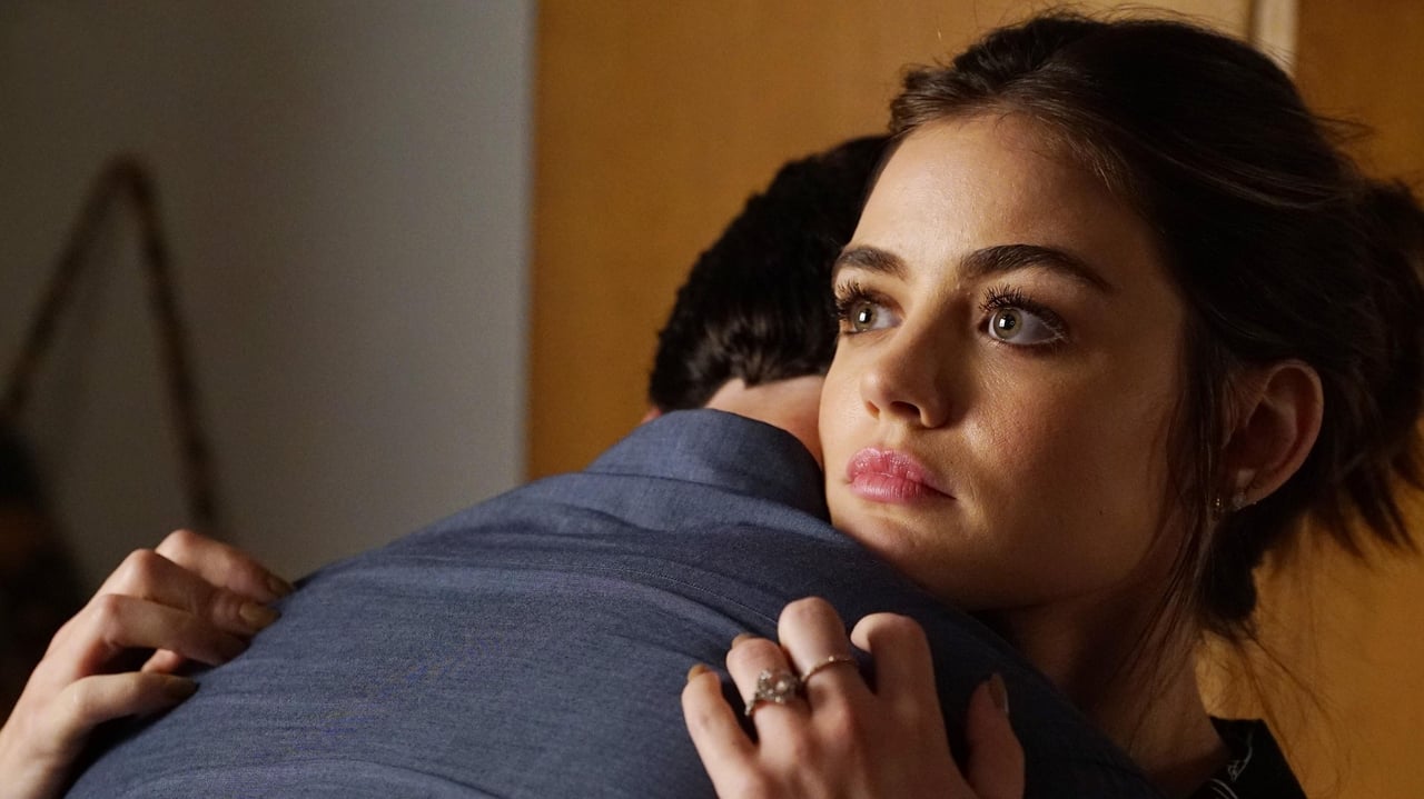 Pretty Little Liars - Season 7 Episode 17 : Driving Miss Crazy