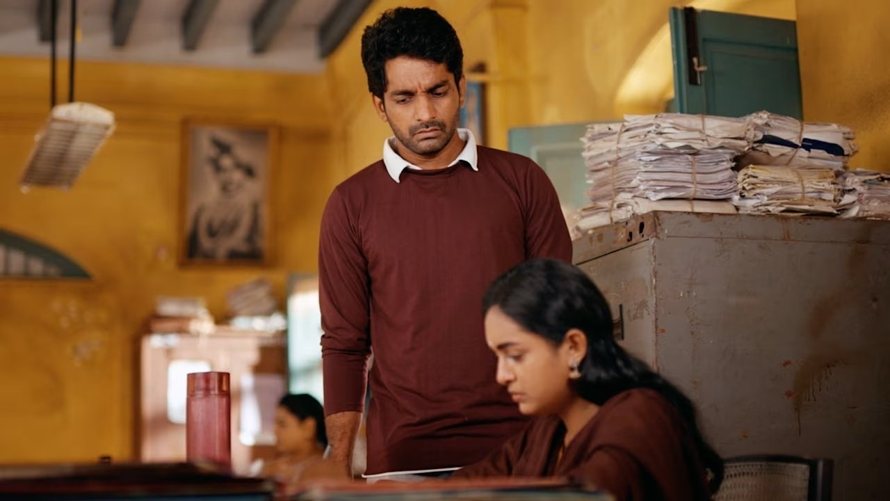 Office - Season 1 Episode 71 : Cracks and Clues