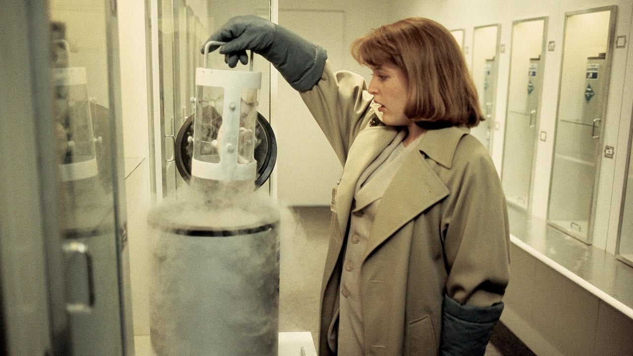 The X-Files - Season 1 Episode 24 : The Erlenmeyer Flask