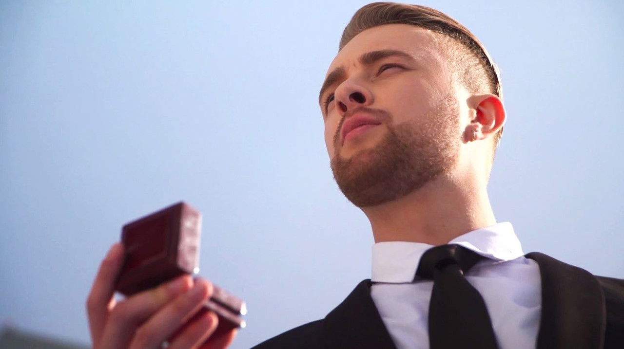 Холостяк — Épisode 13