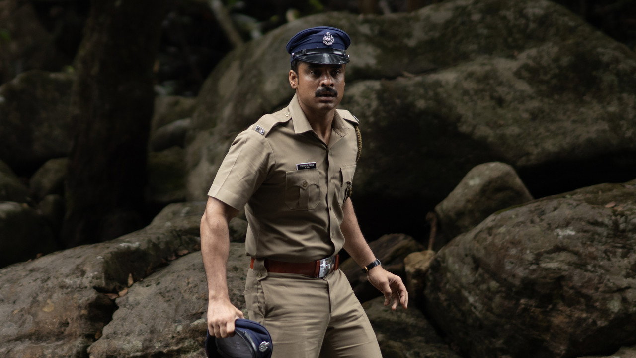 Narivetta (2025) Hindi Dubbed backdrop