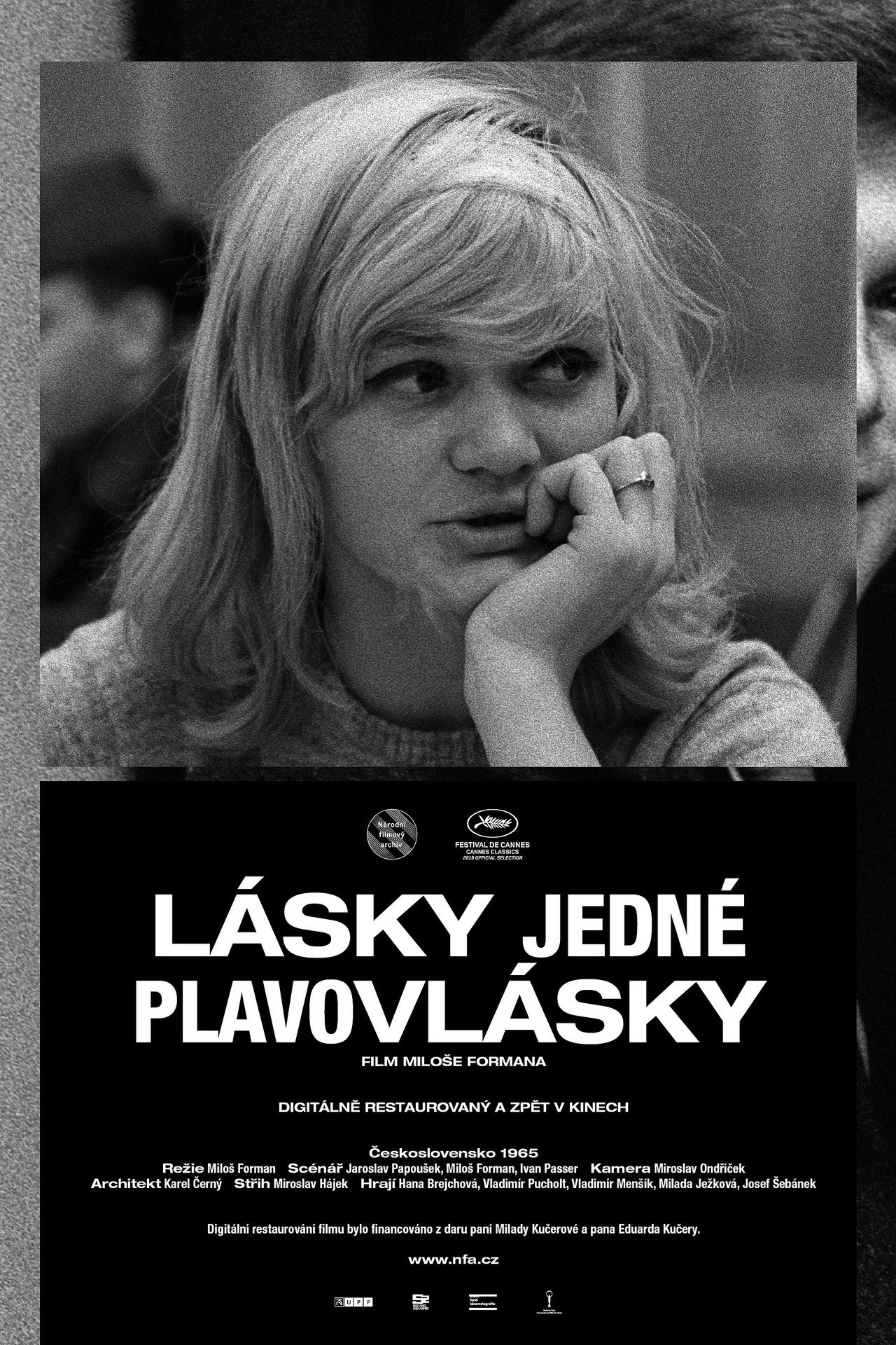 En blondins kärleksaffär filmaffisch