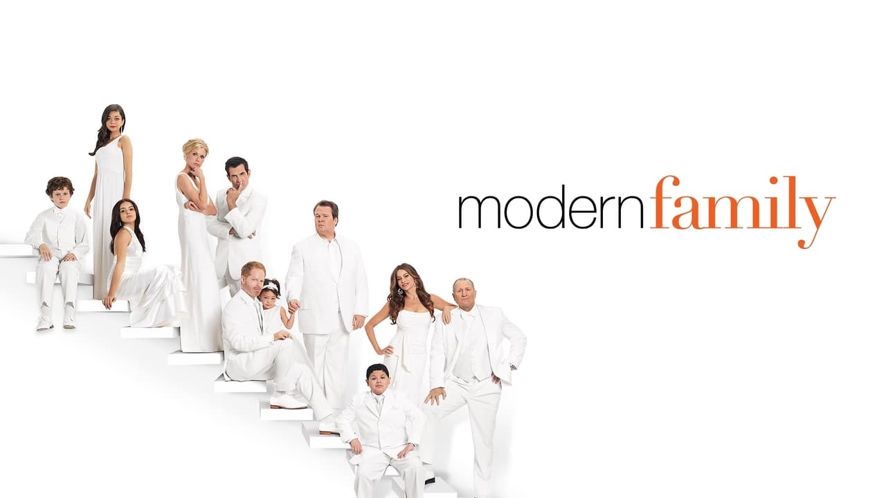 Modern Family - Season 8