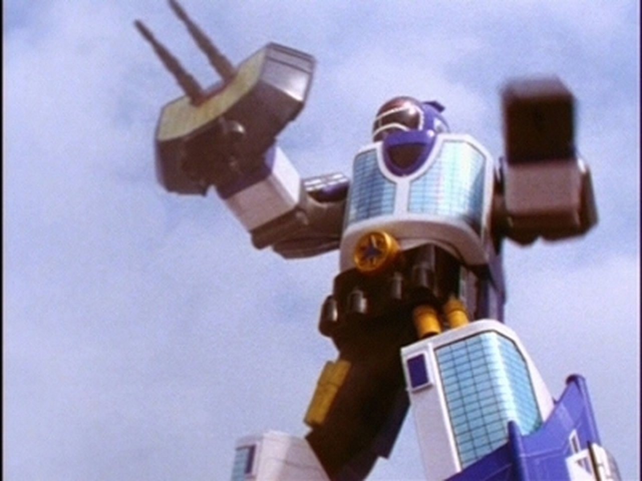 Power Rangers - Season 8 Episode 15 : Strength of the Sun