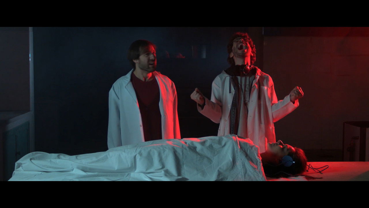 Histórias Estranhas (2019)