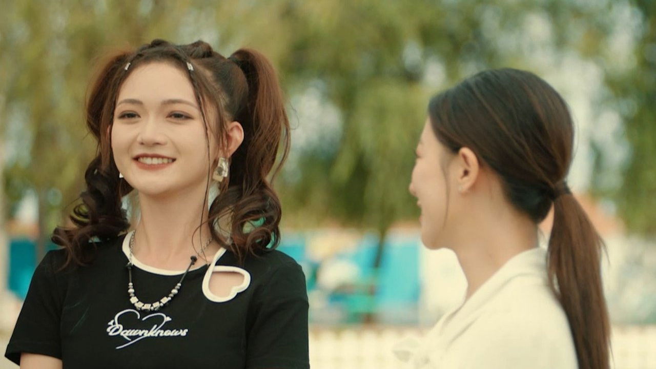 二龙湖·“村”暖花开 backdrop