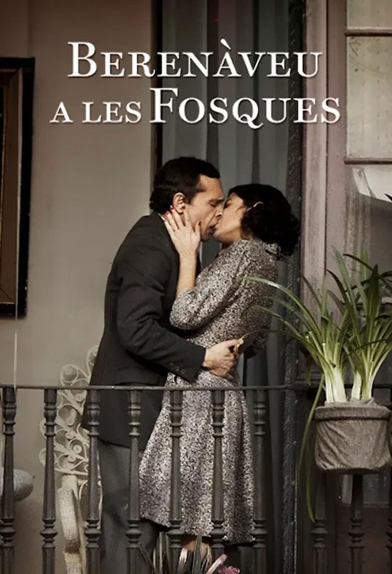 Berenàveu në dritë të zbehtë backdrop