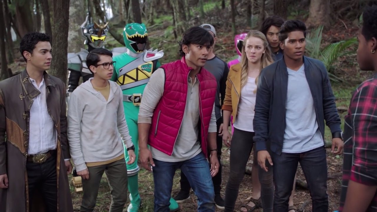 Power Rangers - Season 27 Episode 15 : Grid Connection