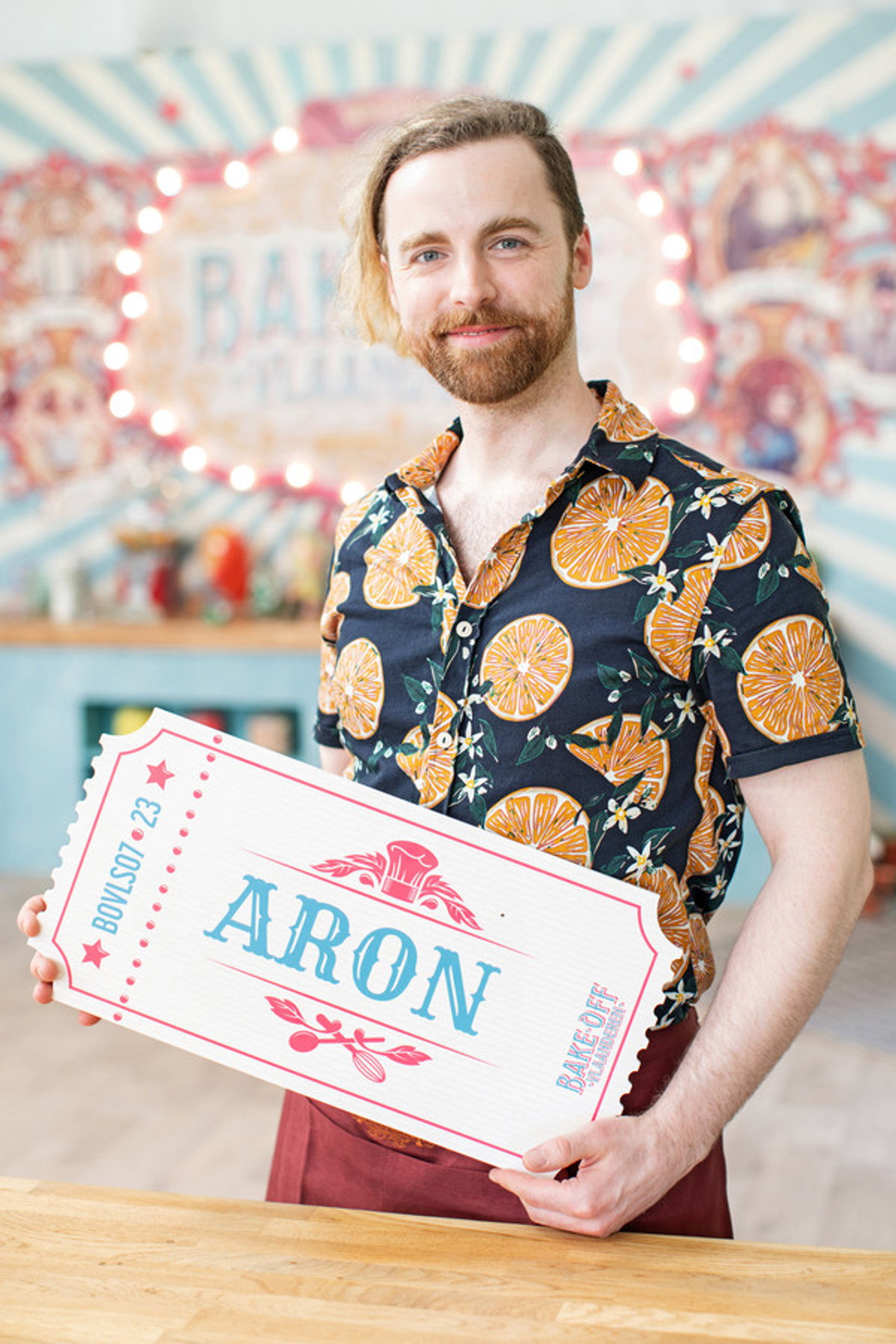 Aron