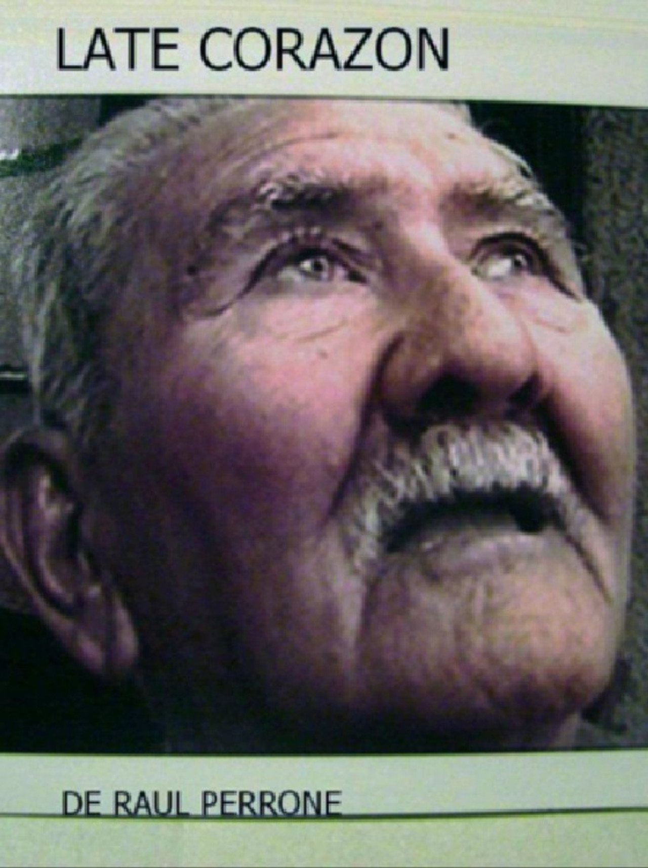 Late un corazón filmaffisch