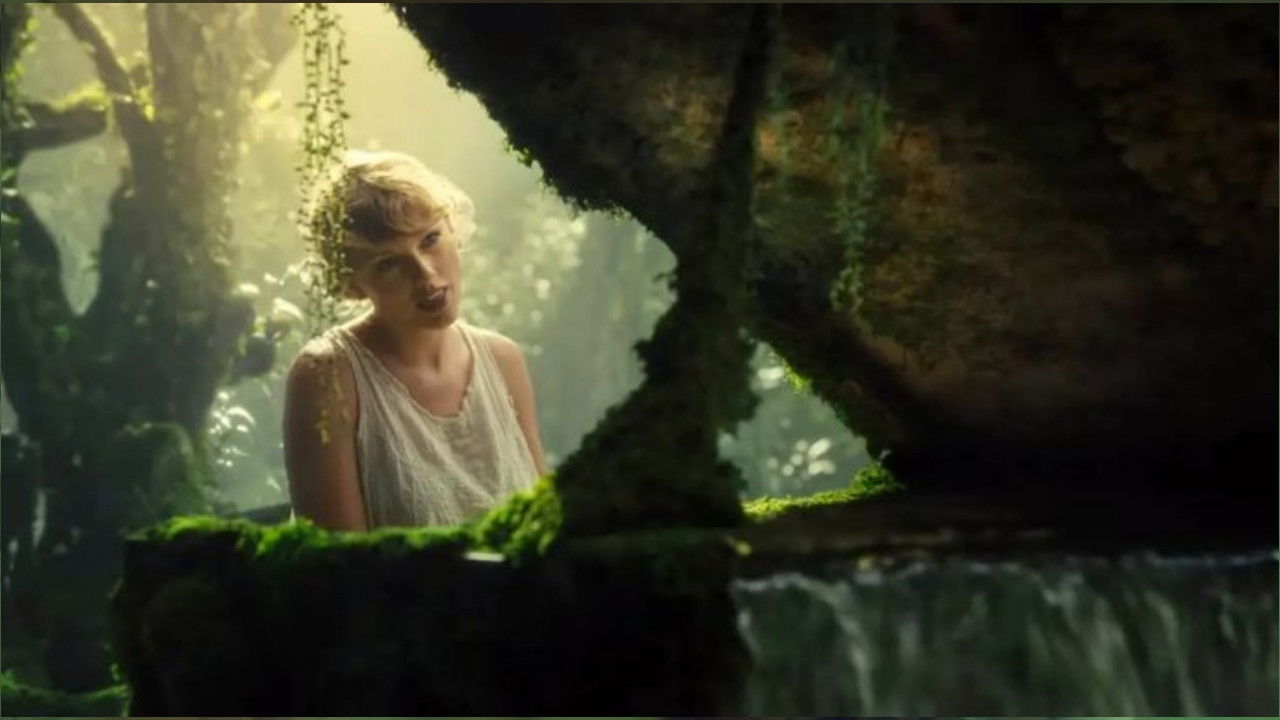 Cast and Crew of Cardigan