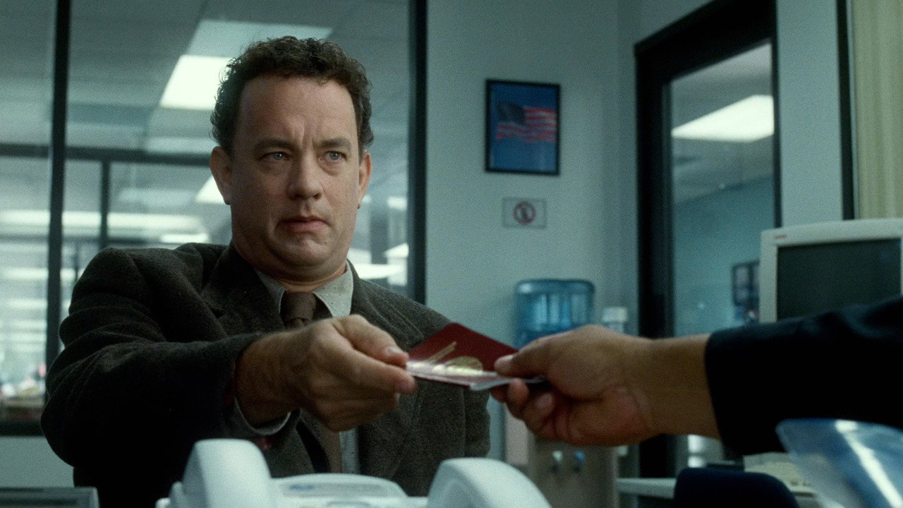 The Terminal (2004) Hindi Dubbed backdrop
