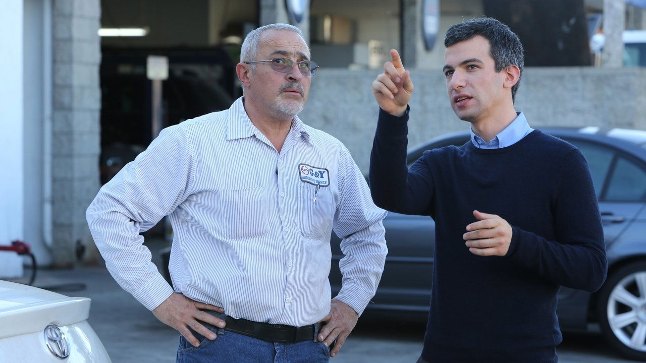 Nathan For You - Season 2 Episode 1 : Mechanic / Realtor