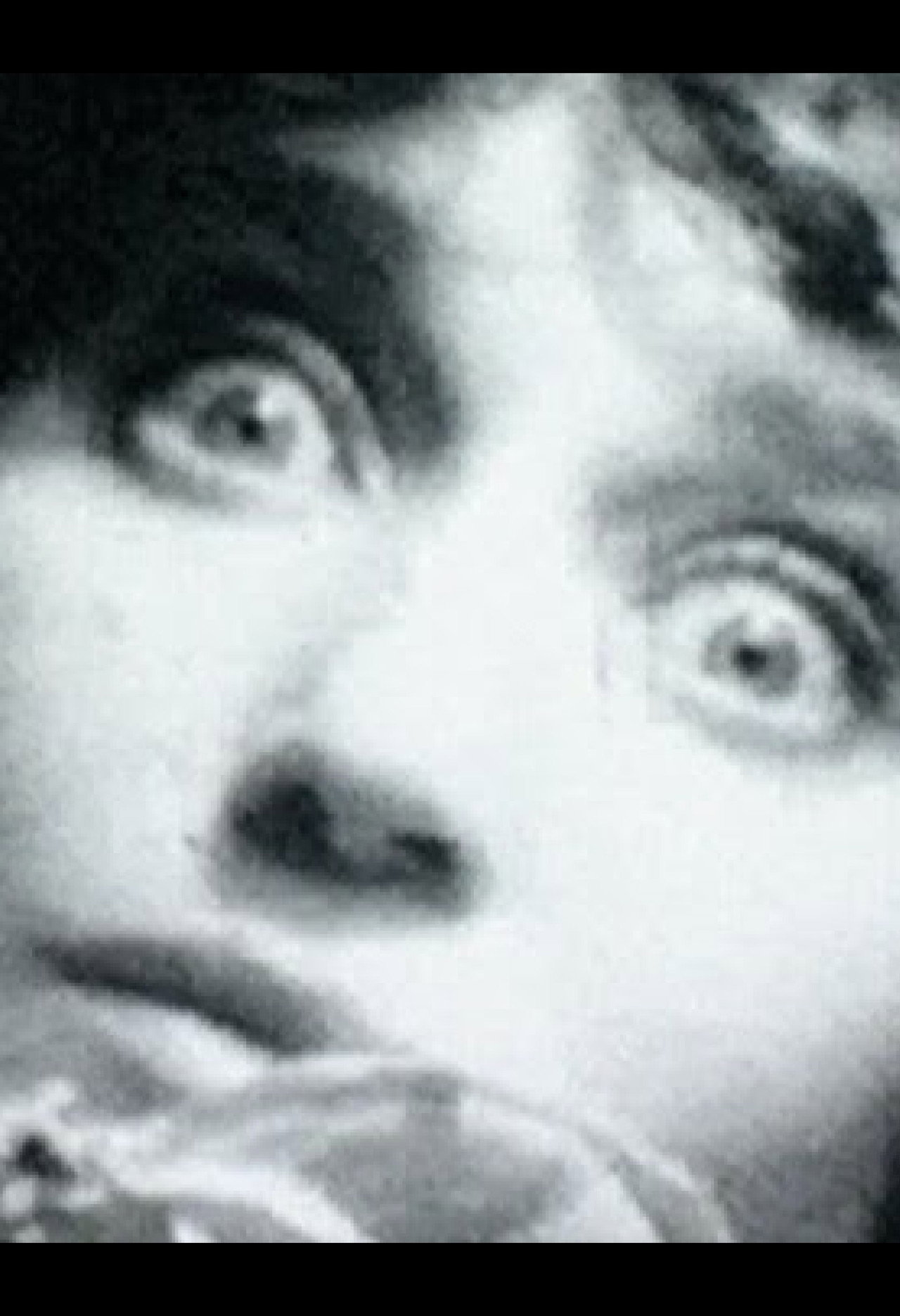 Selbstportrait mit Kopf filmaffisch