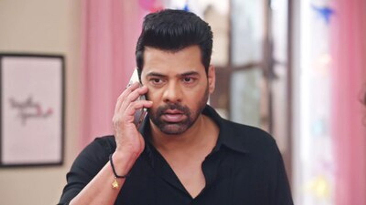 Ufff... Yeh Love Hai Mushkil backdrop