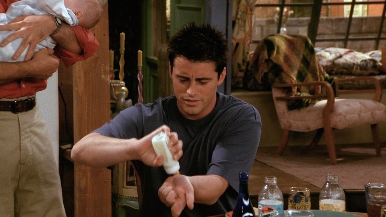 Friends - Season 2 Episode 2 : The One with the Breast Milk