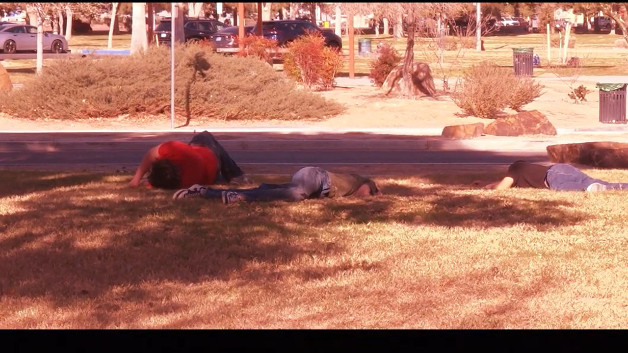 Los Tres Mensos still 3