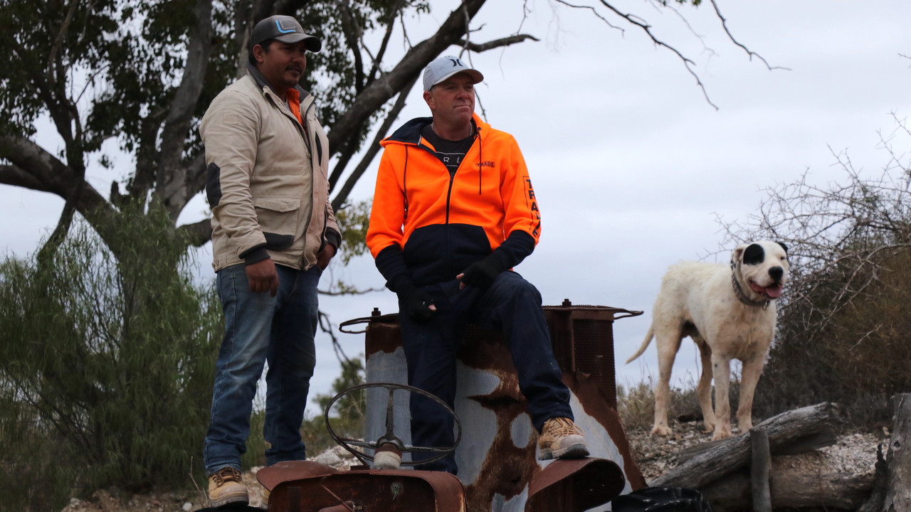 Outback Opal Hunters - Season 11 Episode 3 : Ratter Brained