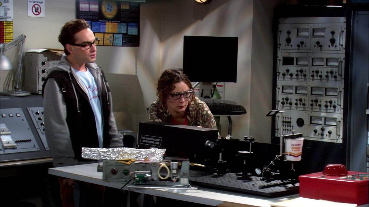 The Big Bang Theory - Season 1 Episode 3 : The Fuzzy Boots Corollary