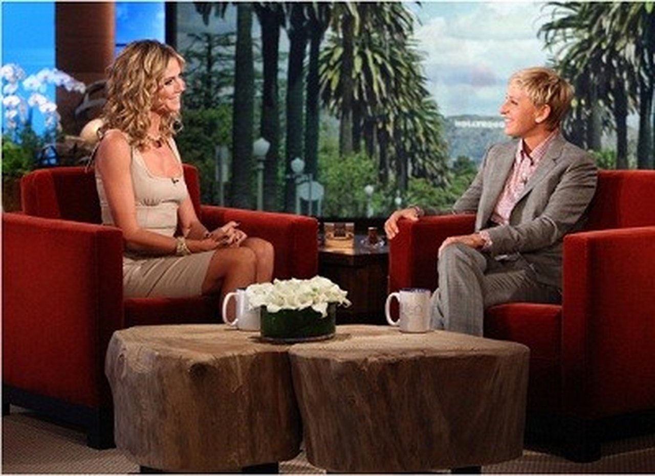 The Ellen DeGeneres Show - Season 9 Episode 14 : Heidi Klum, Nancy Pelosi, LeAnn Rimes