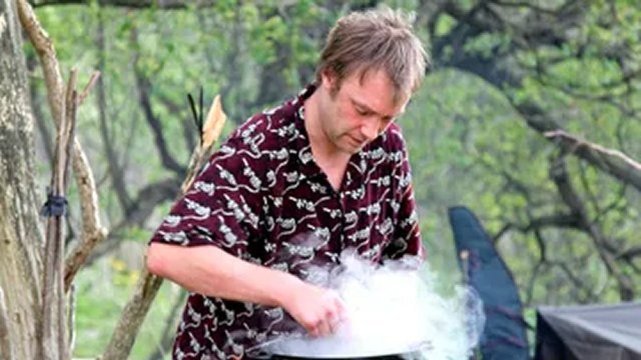 Kill & Eat - Season 1 Episode 3 : En råge ved Råsted