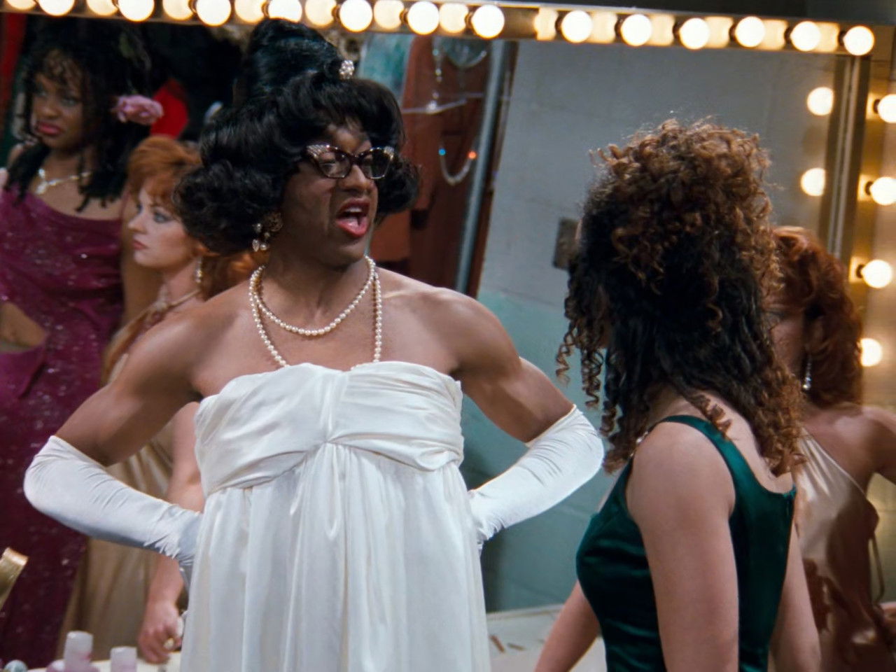 Family Matters - Season 8 Episode 17 : Beauty and the Beast