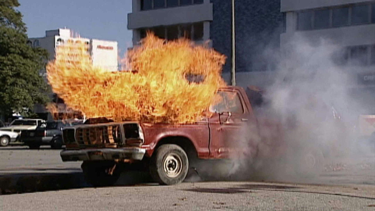 Les Nouveaux Detectives — Le feu aux poudres